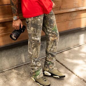 MINT CREW CARPENTER PANT (REALTREE) CAMO SIZE 30 NWT in packaging